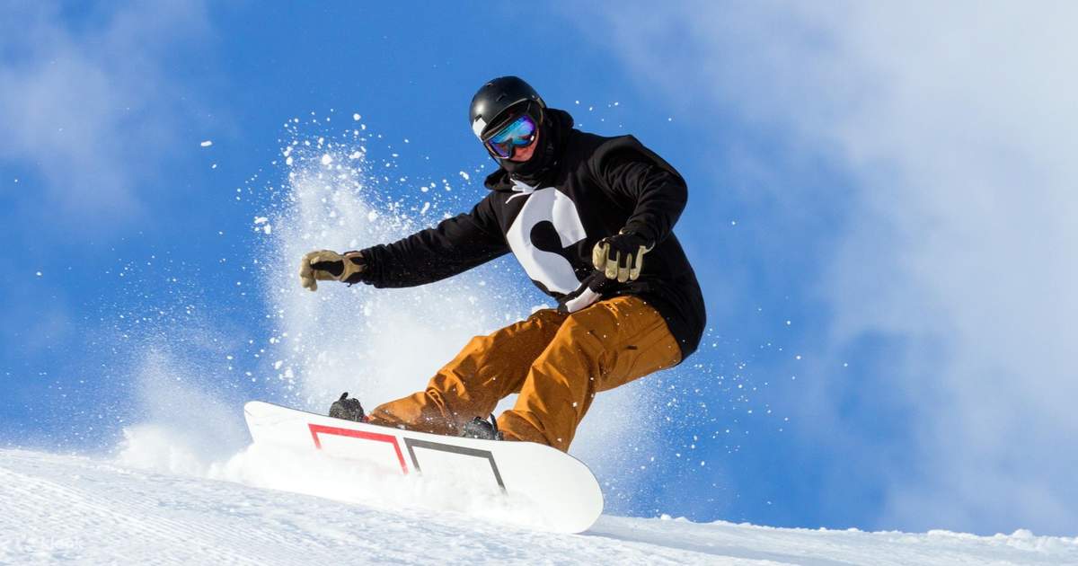 Snowboarding: Rahasia Menaklukkan Lereng dengan Papan